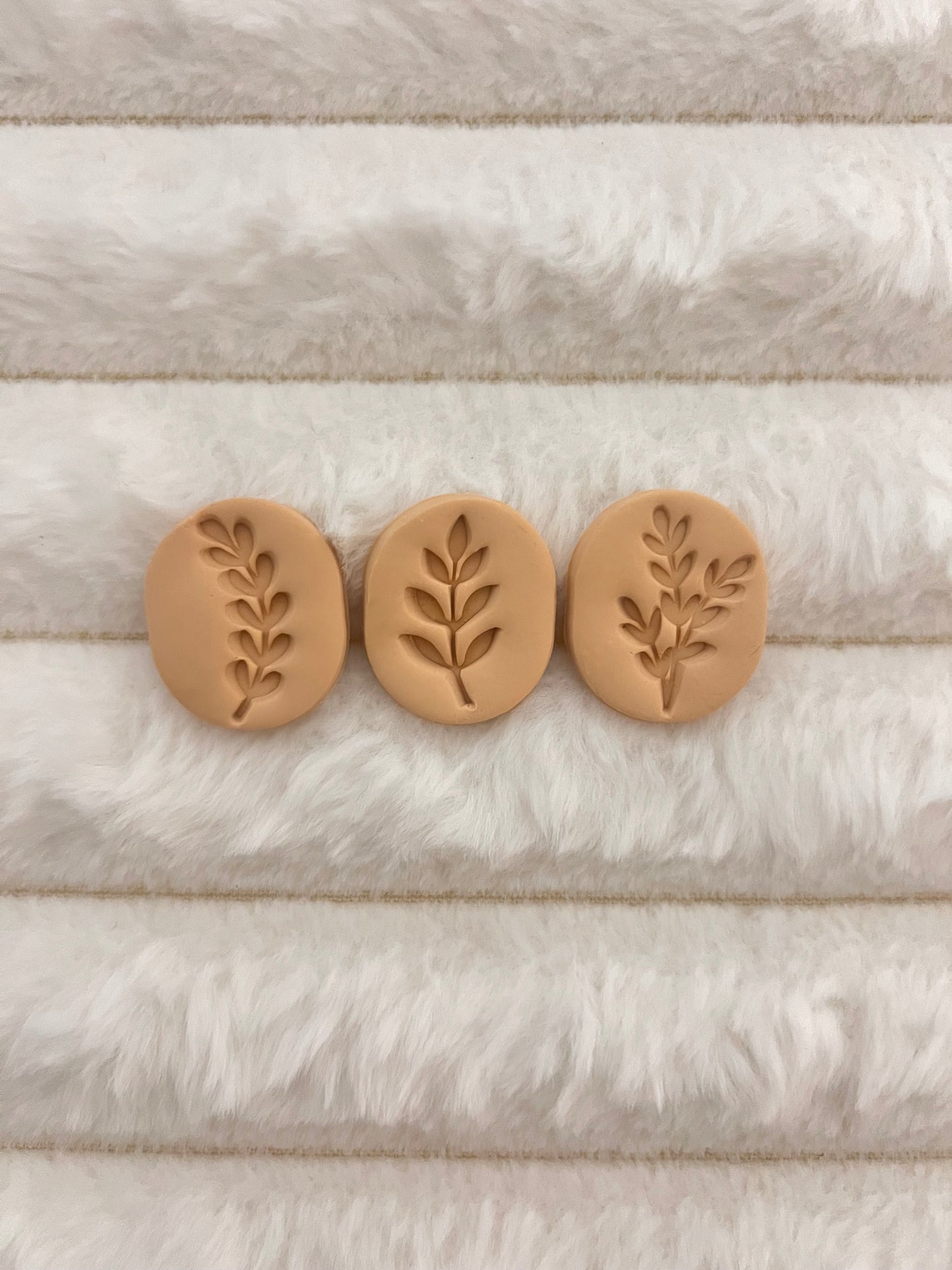 Handmade Clay Leaf Magnets – Set of 3 | Rustic Botanical Fridge Décor | Gift-Ready Box | Wedding Favours