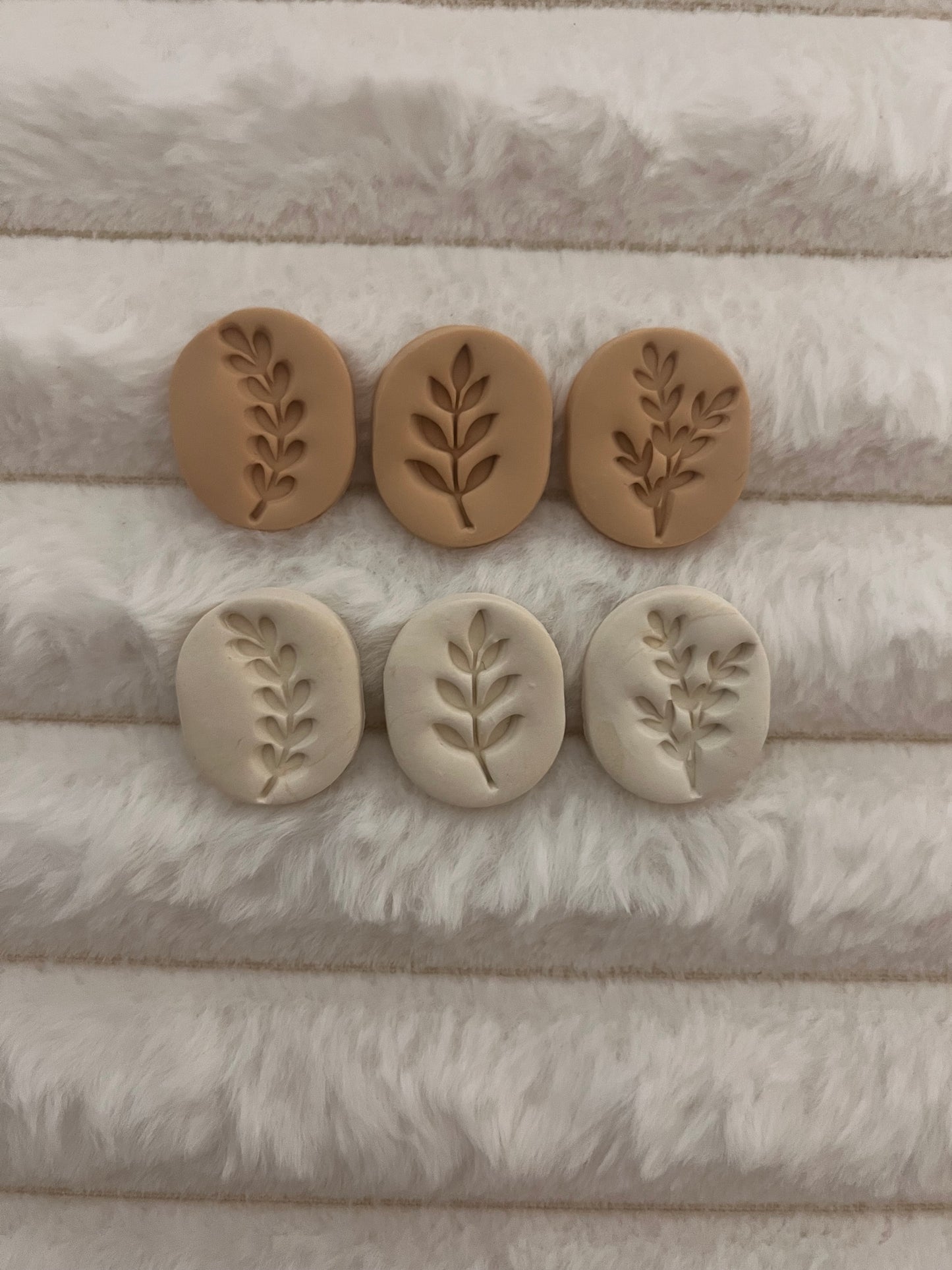 Handmade Clay Leaf Magnets – Set of 3 | Rustic Botanical Fridge Décor | Gift-Ready Box | Wedding Favours