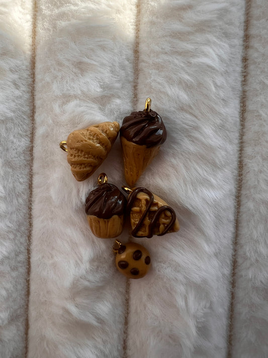 Chocolate Dessert Polymer Clay Charms Set – Cute Mini Food Keychain & Bag Accessories